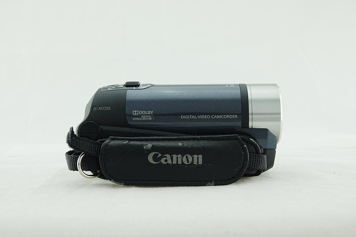 Canon LEGRIA FS200 Digital Camcorder – 41x Zoom