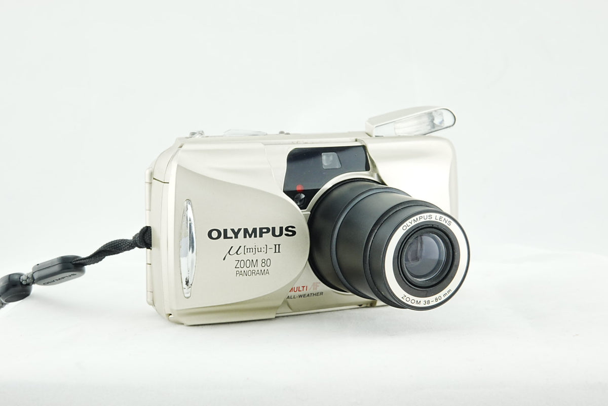 Olympus μ[mju:]-II Zoom 80 Panorama 35mm Film Camera