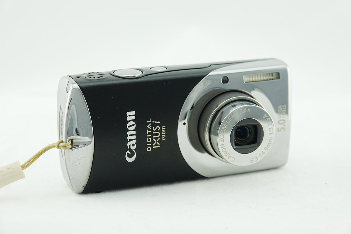 Canon Digital IXUS i Zoom 5MP CCD Camera