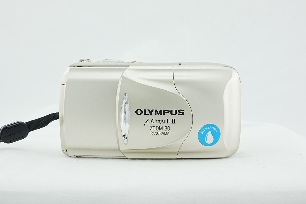 Olympus μ[mju:]-II Zoom 80 Panorama 35mm Film Camera