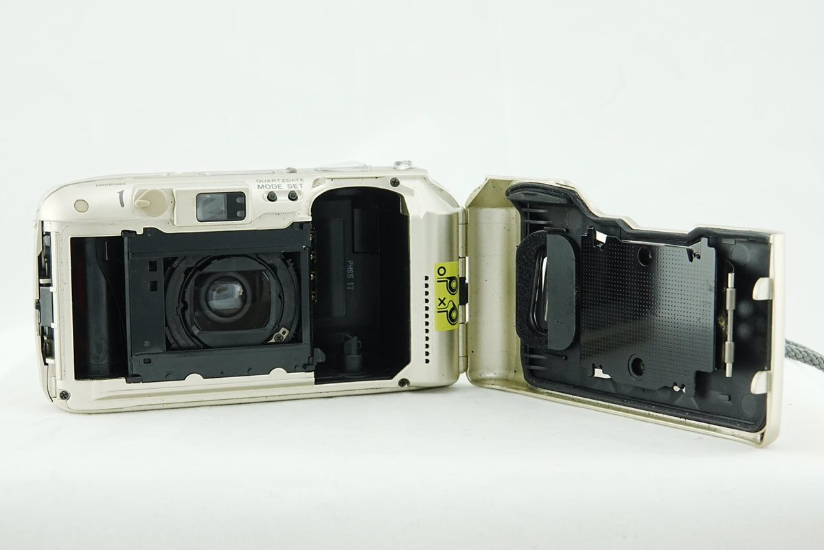 Olympus μ[mju:]-II Zoom 80 Panorama 35mm Film Camera