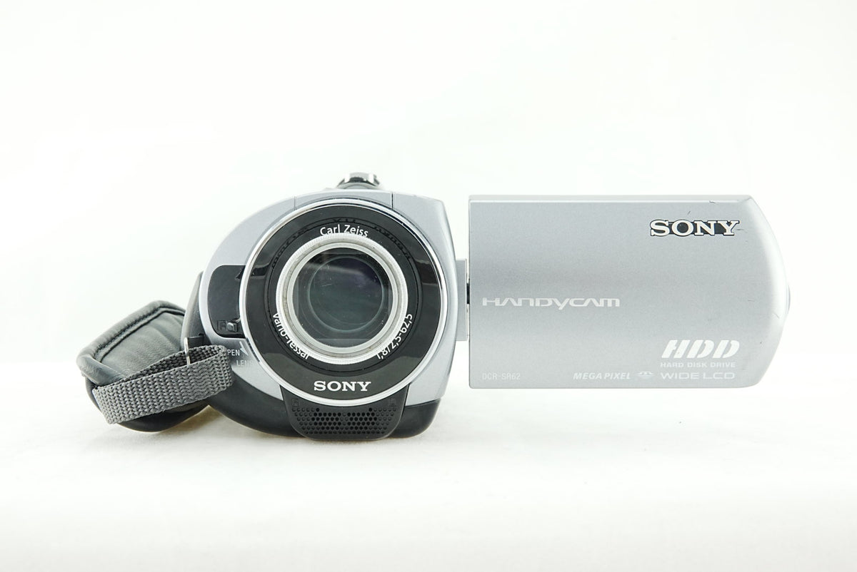 Sony Handycam DCR-SR62 HDD Camcorder 25x Zoom 2.7in Wide LCD Silver