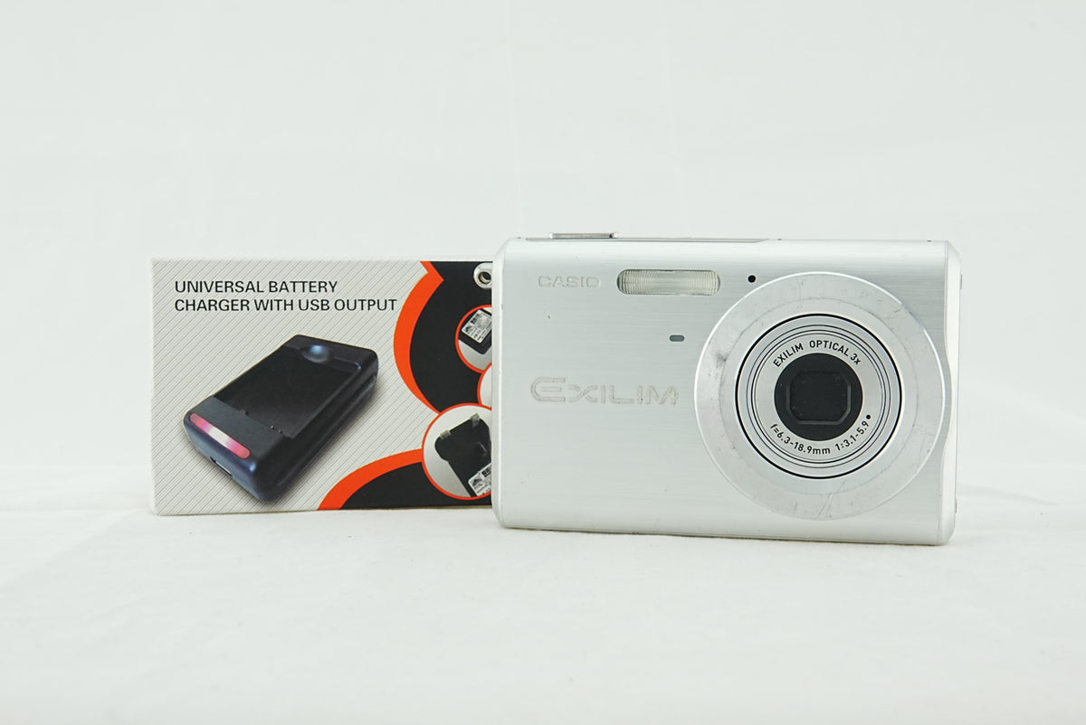 Casio Exilim EX-Z60 6.0MP Digital Camera CCD Silver