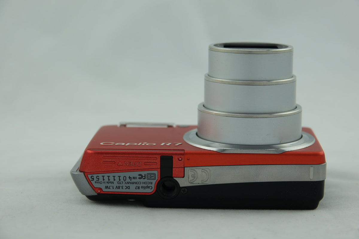 Ricoh Caplio R7 Digital Camera CCD – Tested Working