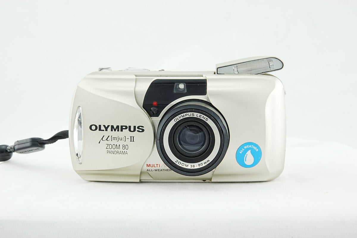 Olympus μ[mju:]-II Zoom 80 Panorama 35mm Film Camera