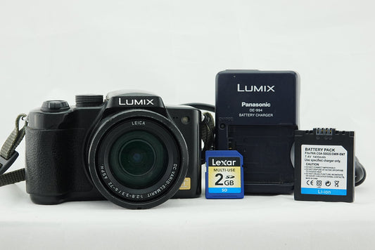 Panasonic Lumix DMC-FZ5 Digital Camera – 12x Optical Zoom