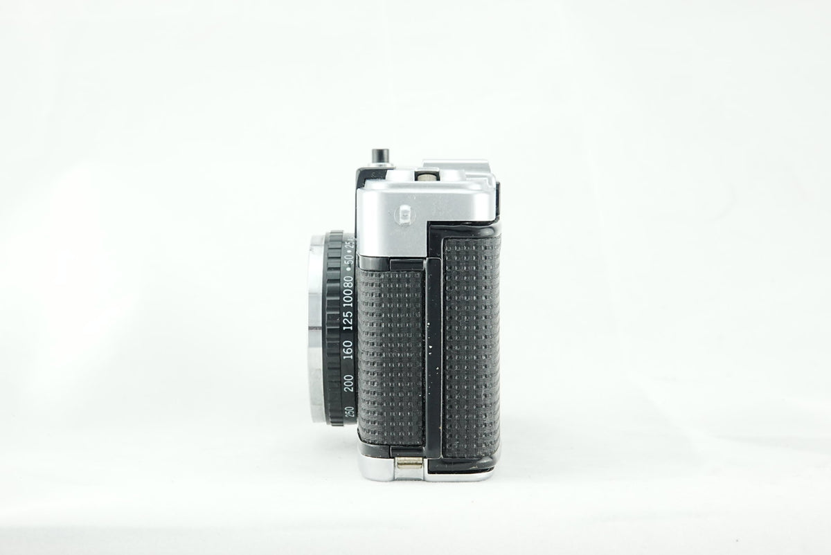 Olympus PEN EE-3 Half Frame 35mm Film Camera